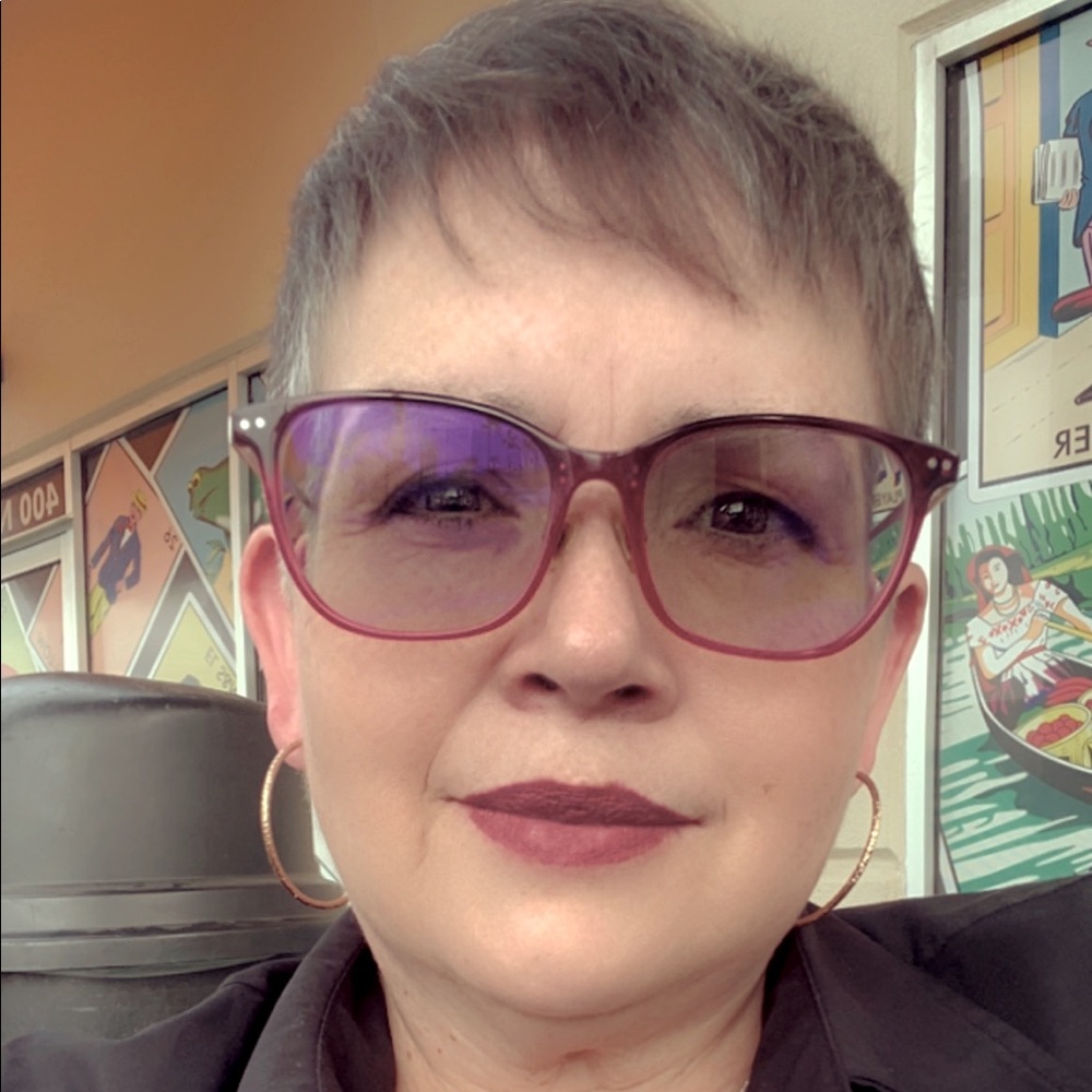 Meet your Posher, Jo